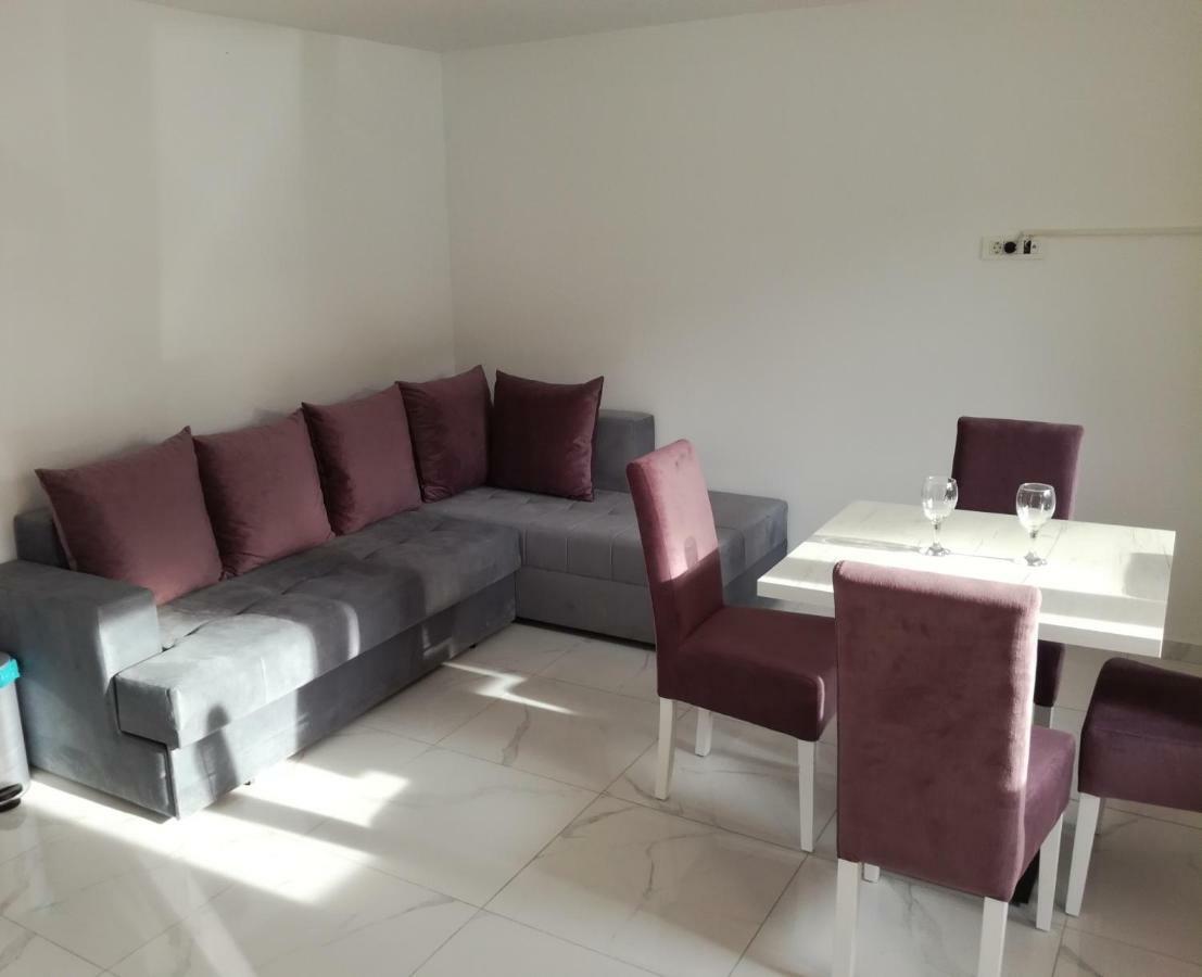 Apartamento Olea Tivat Exterior foto